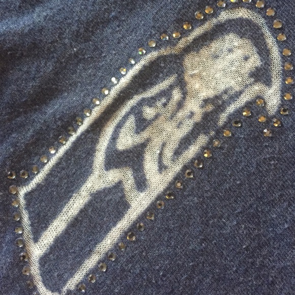 Seattle Seahawks V-neck Tee