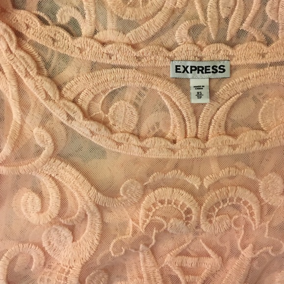 ❌sold❌Express sheer mesh thick stitch detail top - Picture 3 of 3