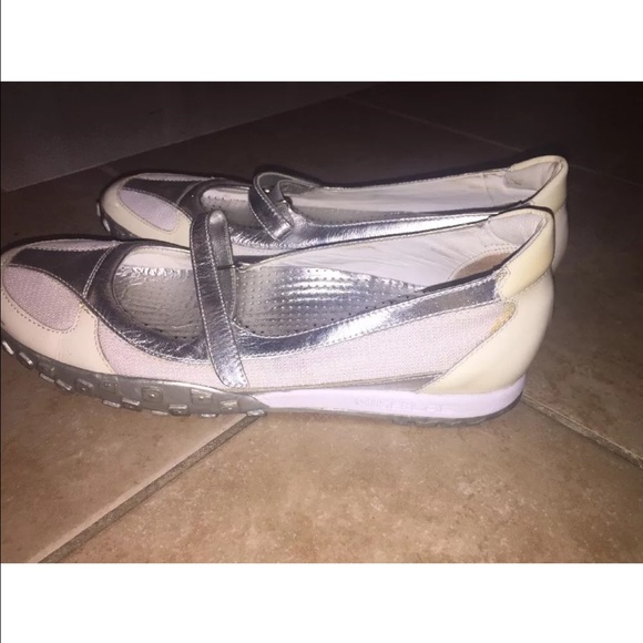 Cole Haan womens Mary Janes