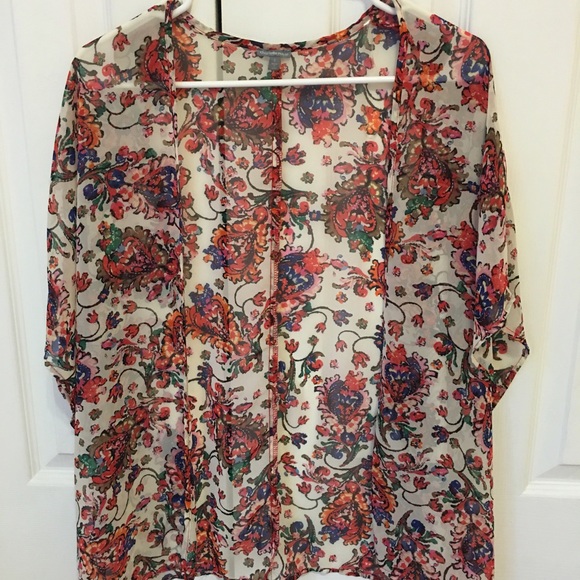 Charlotte Russe Kimono
