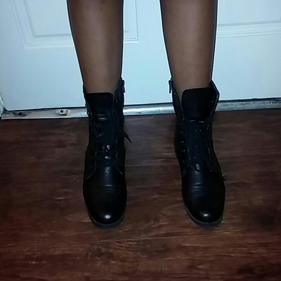 Womens boots