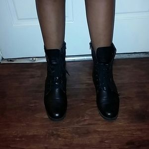 Womens boots
