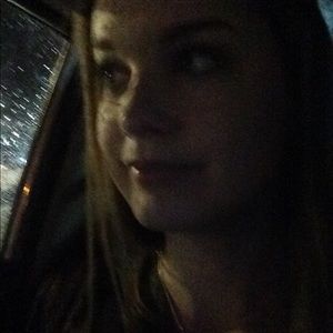 Meet your Posher, Corinna