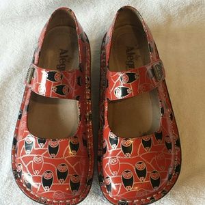 Alegria Paloma Mary Janes with Owl Print!