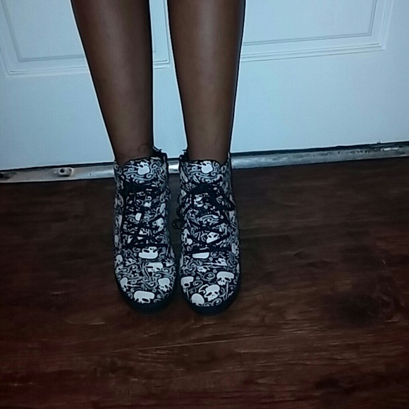 Women shoes