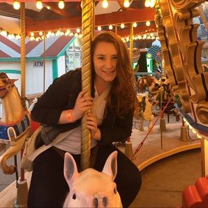 Meet your Posher, Kat