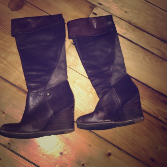 Leather and suede ugg boots -worn but have a lot