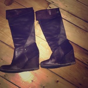 Leather and suede ugg boots -worn but have a lot