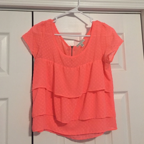 American Eagle shirt