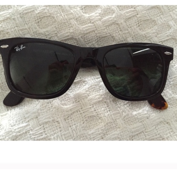 Authentic, Raybans, Tortoise frame. - Picture 1 of 4