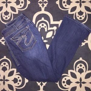 Silver Jeans • Suki Surplus • Size 16 • Length 32