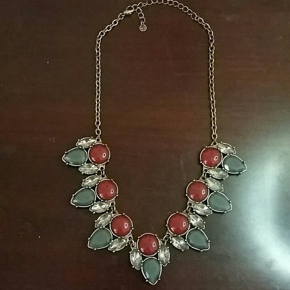 Woman's Necklace