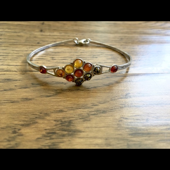 Earring bracelet Bundle - Picture 2 of 4