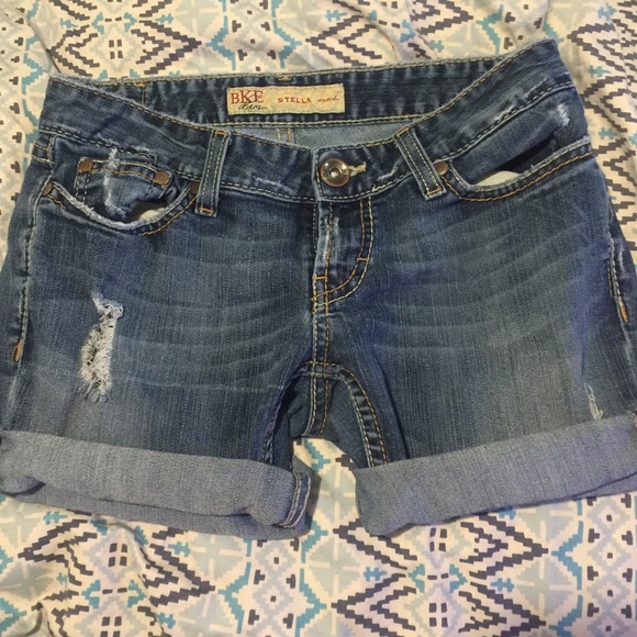 BKE Stella Cutoff Shorts