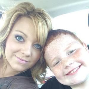 Meet your Posher, Casey