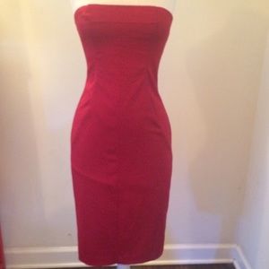 Hot red express halter