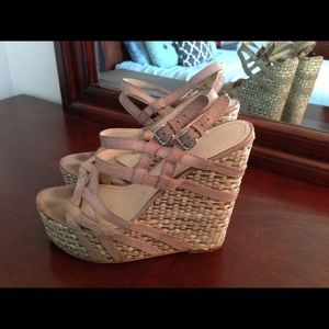 Nine West size 11 wedges
