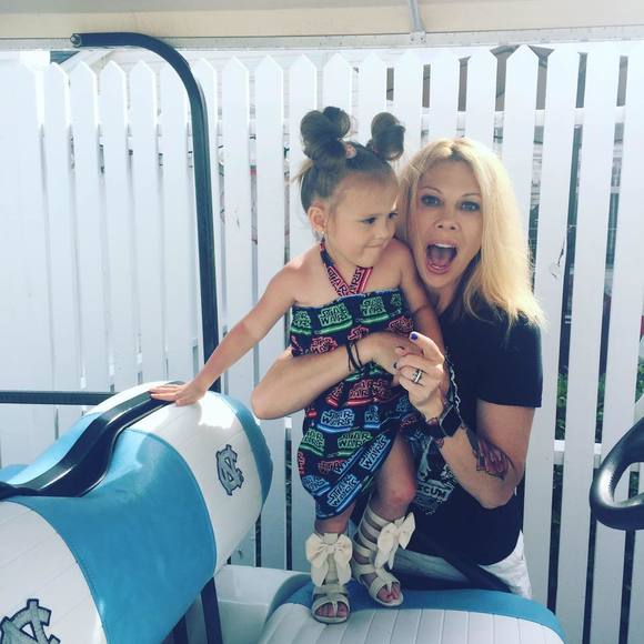 Meet your Posher, Tonia