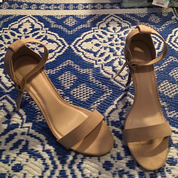 Nude heels