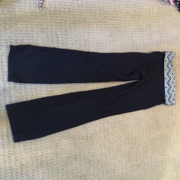 Victoria secret flow out pants - Picture 2 of 2