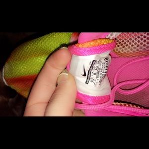 Nike Roshes size 7