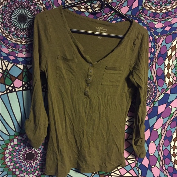 Old Navy Hunter Green Shirt