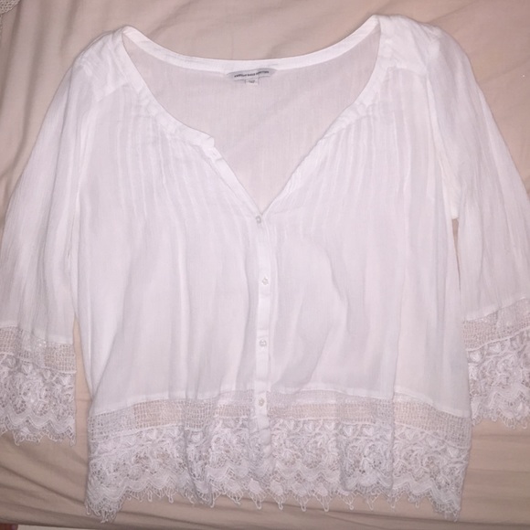 White crochet flowy top