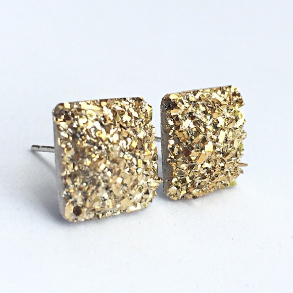 3 for 15🎀 flat gold Druzy style square studs - Picture 2 of 5