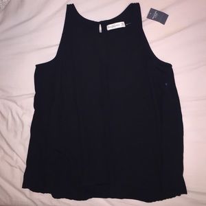 Black flowy tank
