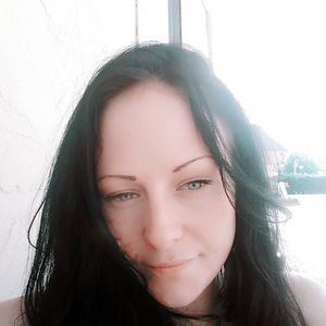 Meet your Posher, Candice