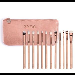 Zoeva rose gold brush set