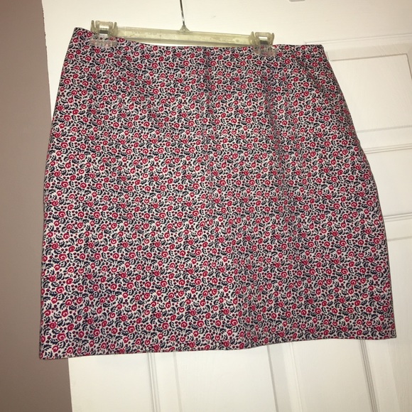 Ann Taylor petite 14P skirt lined fun design navy