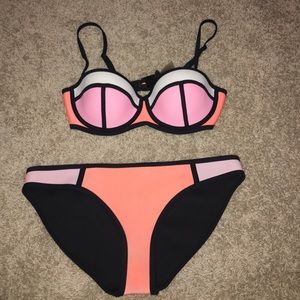 100% AUTHENTIC TRIANGL POPPY BIKINI