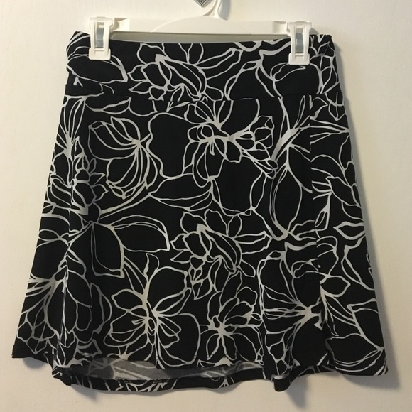 White House Black Market Mini Work Skirt