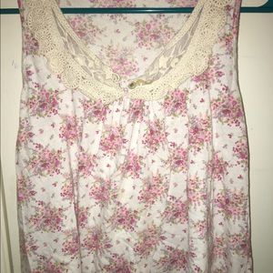 Floral lace tank