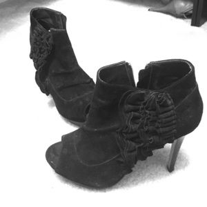 Bakers open toed black suede booties