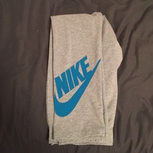 Nike tight capris