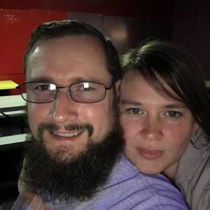 Meet your Posher, Candice nelson