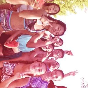 Meet your Posher, Danyelle