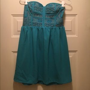 Urban Outfitters Chiffon strapless dress