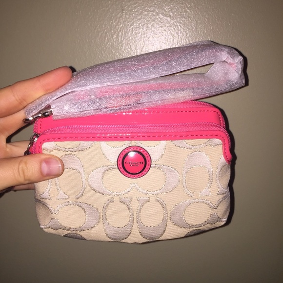 Coach wristlet