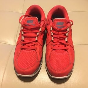 Nike Dual Fusion Run Sneakers size 9