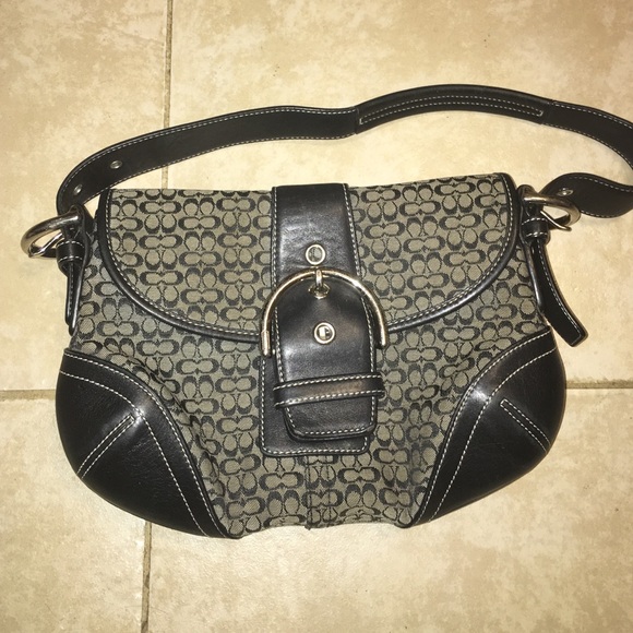 AUTHENTIC COACH 6818 SIGNATURE C SOHO shoulder bag
