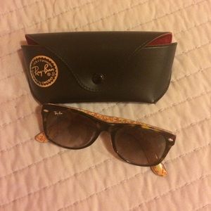 Ray Ban Wayfarer Sunglasses