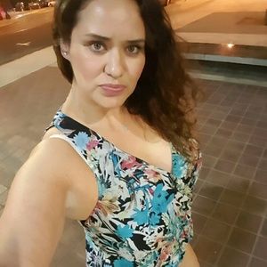 Meet your Posher, Monica