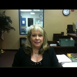 Meet your Posher, Cynthia