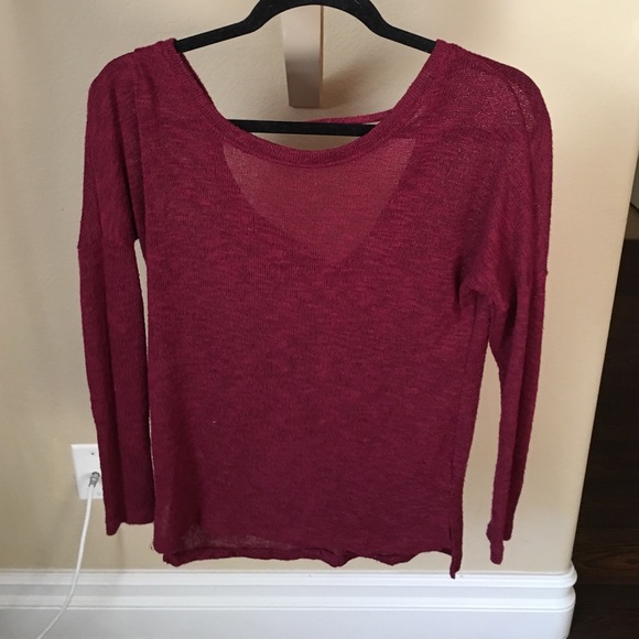 Maroon sweater