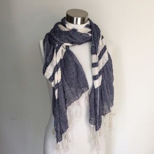 Gorgeous scarf from urban outfitters