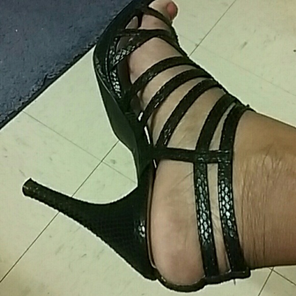 Summer sandals - Picture 4 of 4