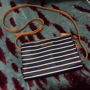 Brand new Kenneth Cole cross body bag